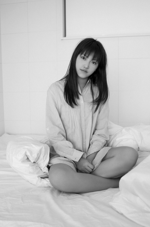 jlzzjlzz亚洲日本少妇